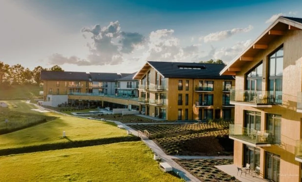 Lake Hill Resort & SPA