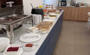 Hotel Dom Polonii Hotel ** / 0