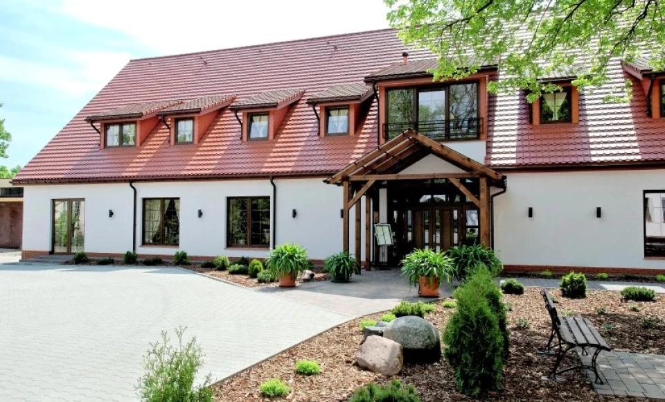 Folwark Zgierz Restauracja & Hotel ***