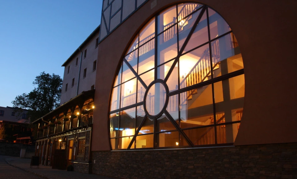 Hotel Zamkowy Młyn - Krapkowice