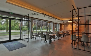Abton Hotel Hotel *** / 1