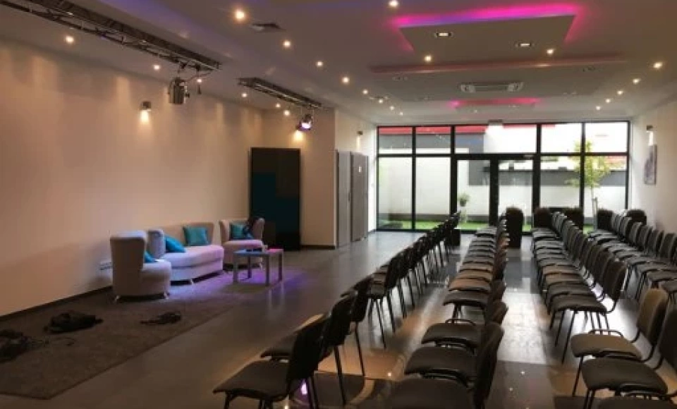 Sale konferencyjno-wykładowe ELITMAT