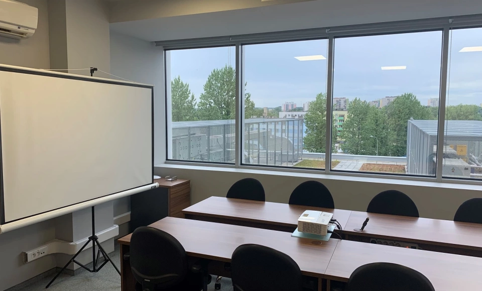 Sala konferencyjna Trójka