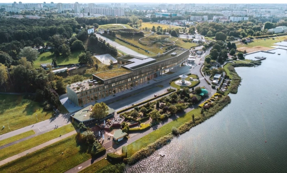 Hotel Mövenpick Poznań