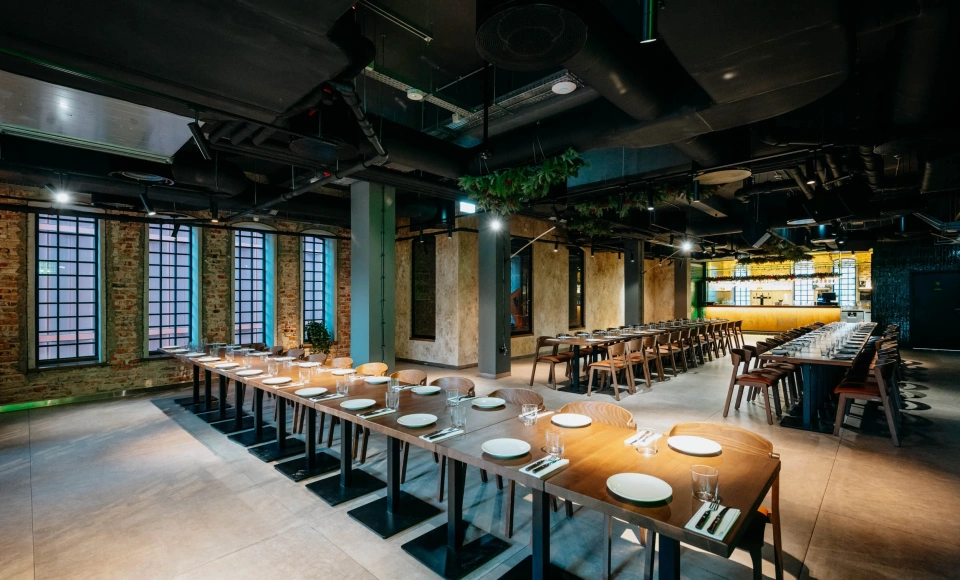 NINE's Restaurant & Sports Bar