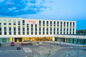 Sale konferencyjne Poznań - Hampton by Hilton Poznan Swarzedz | HUBO Centrum Konferencyjne