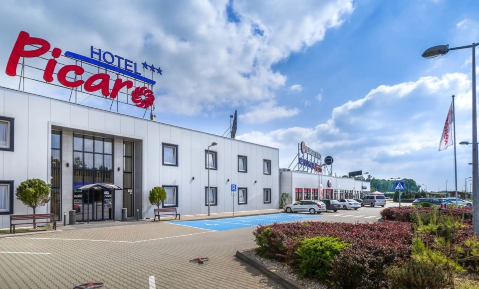 Hotel*** & Restauracja Picaro Żarska Wieś Południe