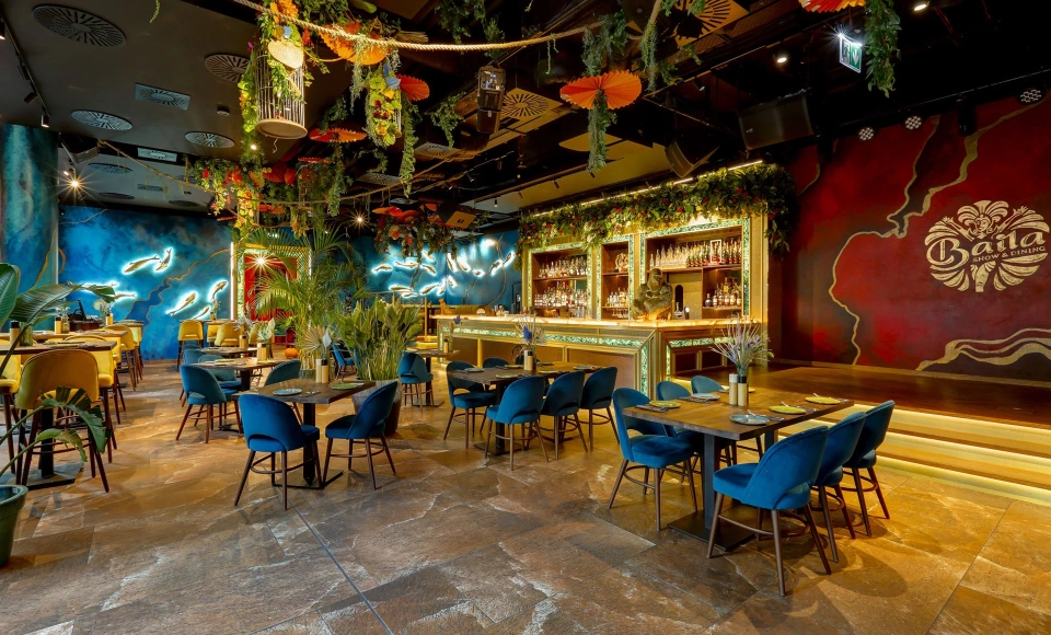 Baila Show&Dining