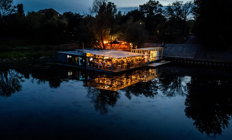 Restauracja MIEJSCE / 11