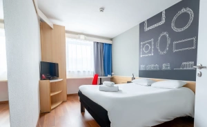 Ibis Poznań Stare Miasto Hotel ** / 0