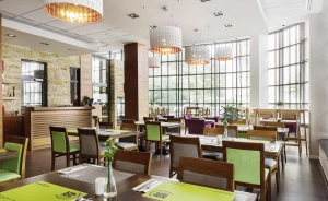 Hotel Mercure Warszawa Airport Hotel **** / 1