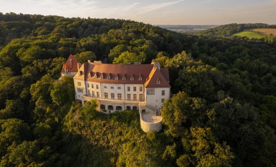Zinar Castle