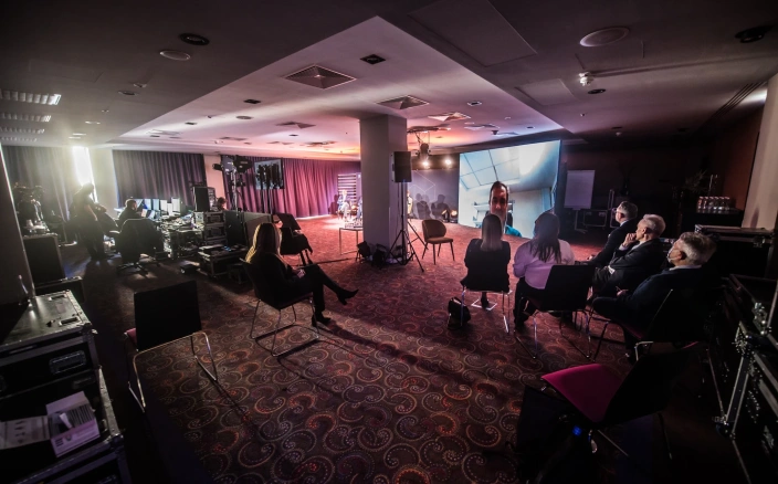 Sale konferencyjne Kraków - Studio Online wydarzeniaonline.pl