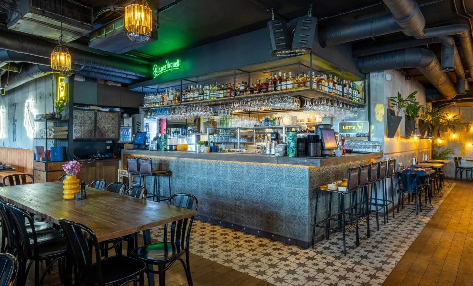 Zachodni Brzeg & Kohana