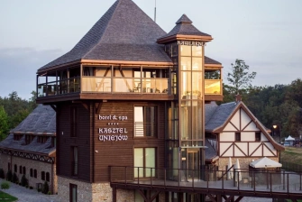 Hotel & Spa  **** Kasztel Uniejów