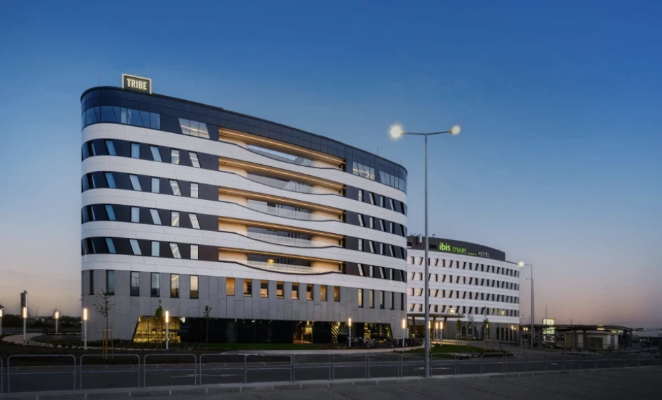 TRIBE Budapest Airport