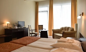 Hotel*** NAT Ustroń Hotel *** / 2