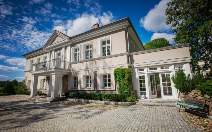 Sale konferencyjne Krzyż Wielkopolski - Dwór Dębogóra