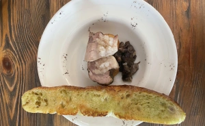 W Szczerym Polu Restauracja / 1