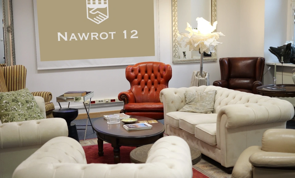 Nawrot 12