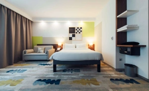 Ibis Styles Warszawa Airport Hotel *** / 2