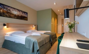 Resort Jurajski Obiekt szkoleniowo-wypoczynkowy / 3