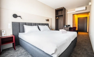 Hotel Collegia Hotel *** / 0
