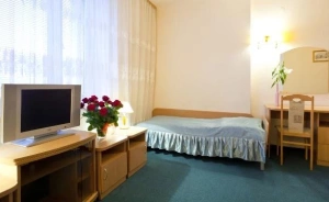 Iskra Radom Hotel *** / 1