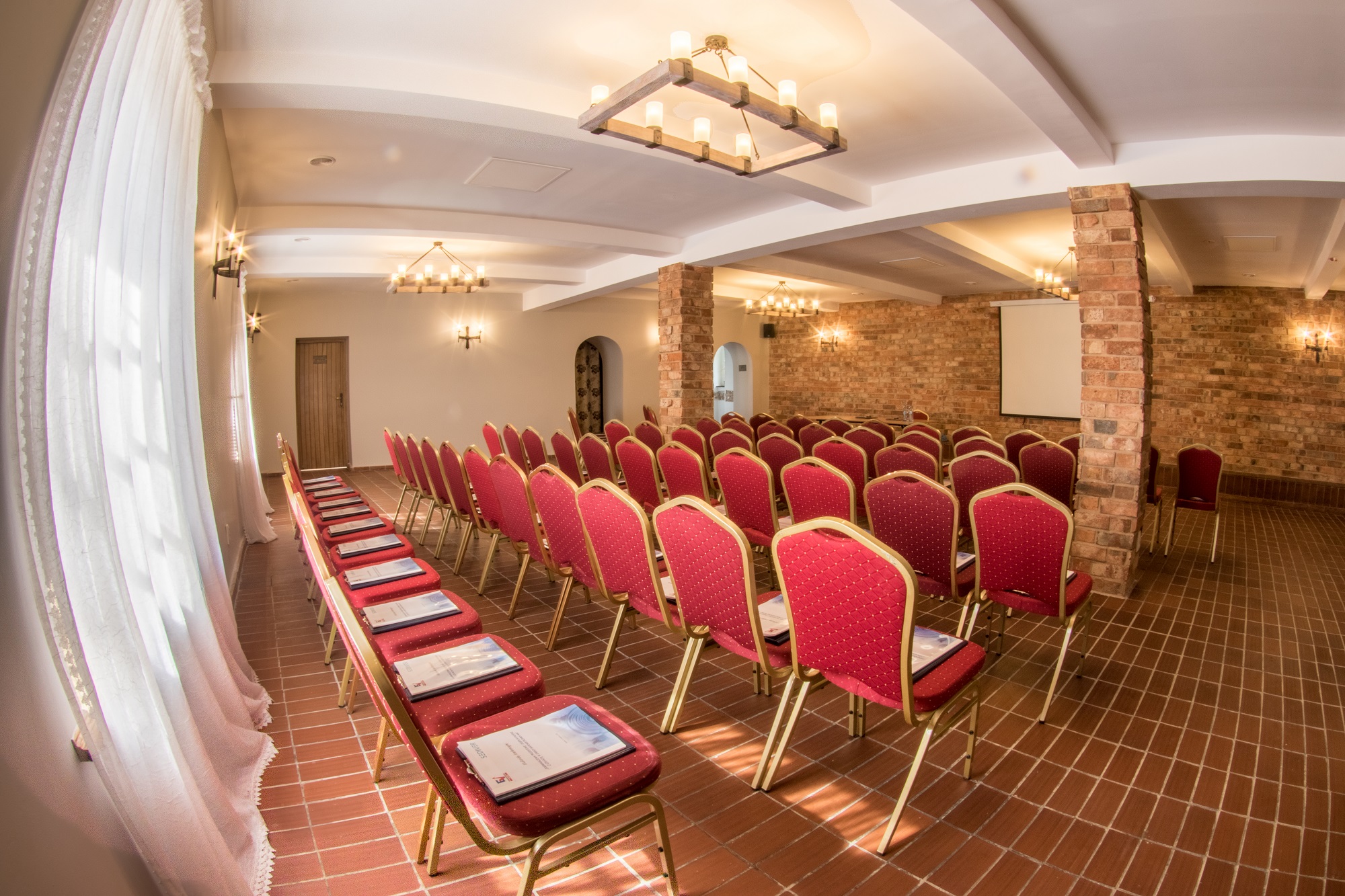 Best Western Plus Hotel Podklasztorze Best Western Plus Hotel Podklasztorze sala konferencyjna Sulejów