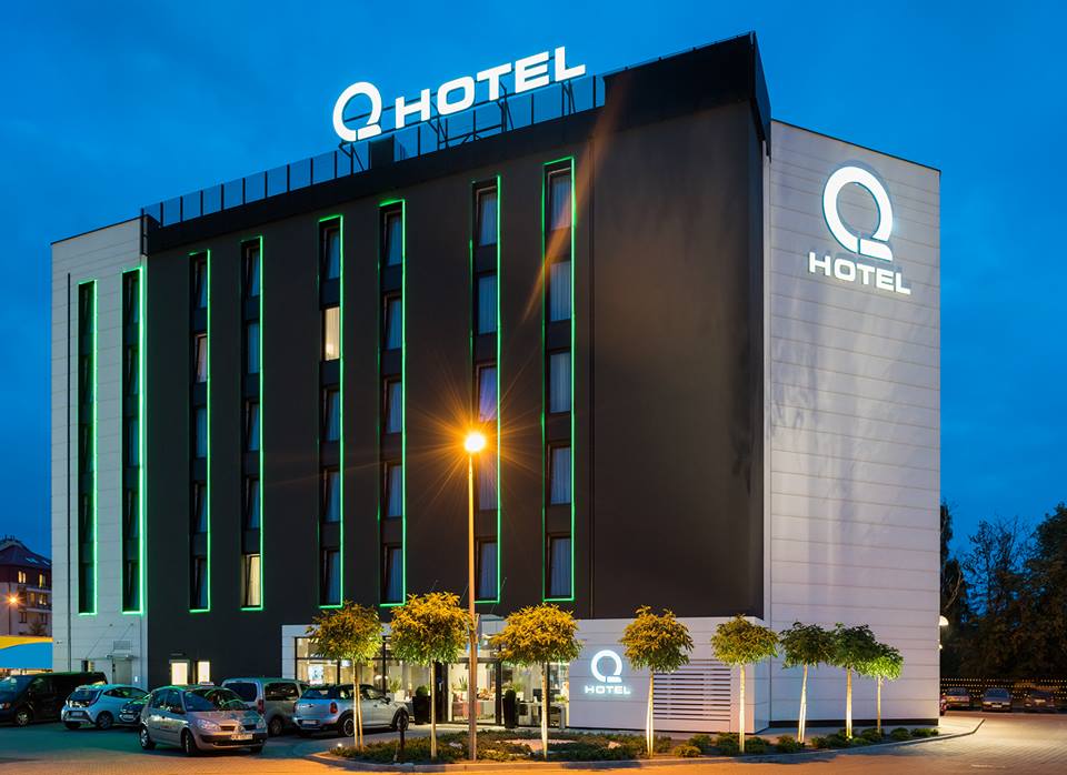 q hotel krakow location