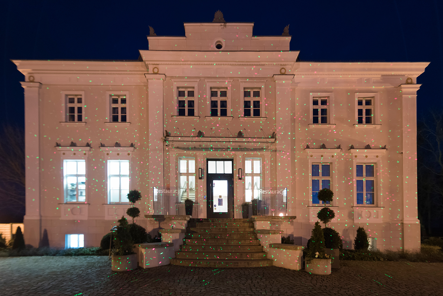 Hotel Jakubus sala konferencyjna Wilk  w MojeKonferencje pl